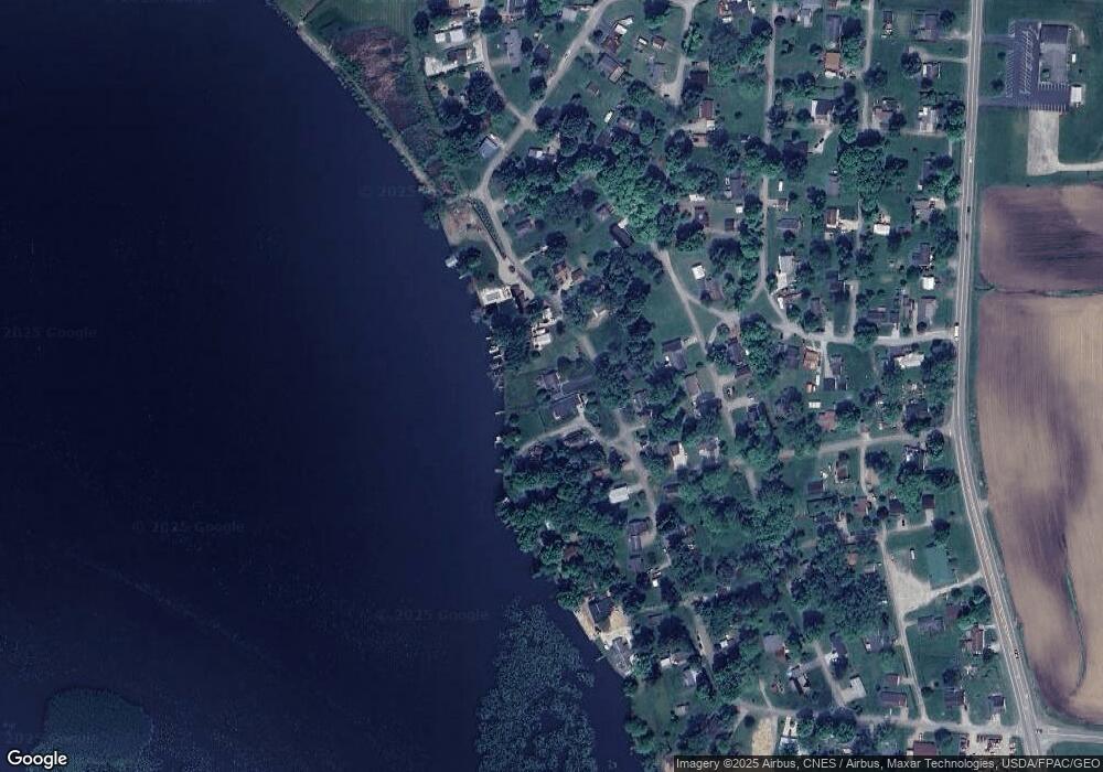 486 Lake Shore Blvd, Thornville, OH 43076 - photo 1