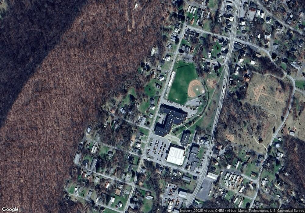 158 Concord Ave, Berkeley Springs, WV 25411 - photo 1