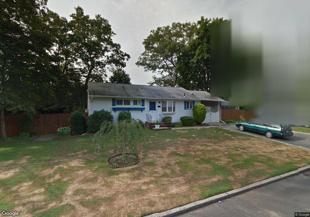 2 Beverly St, Islip, NY 11751 - photo 1