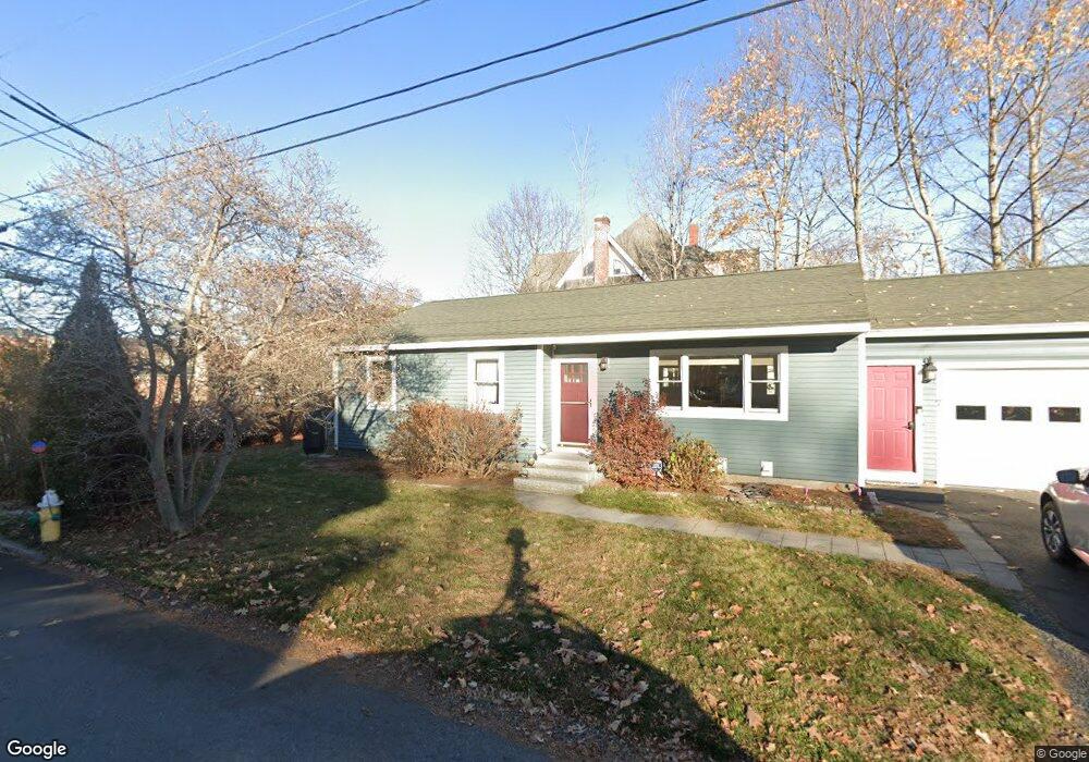 7 Brackett Ln, Portsmouth, NH 03801 - photo 1