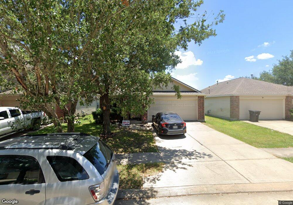 10323 Kinsdale Crossing Ln, Houston, TX 77075 - photo 1