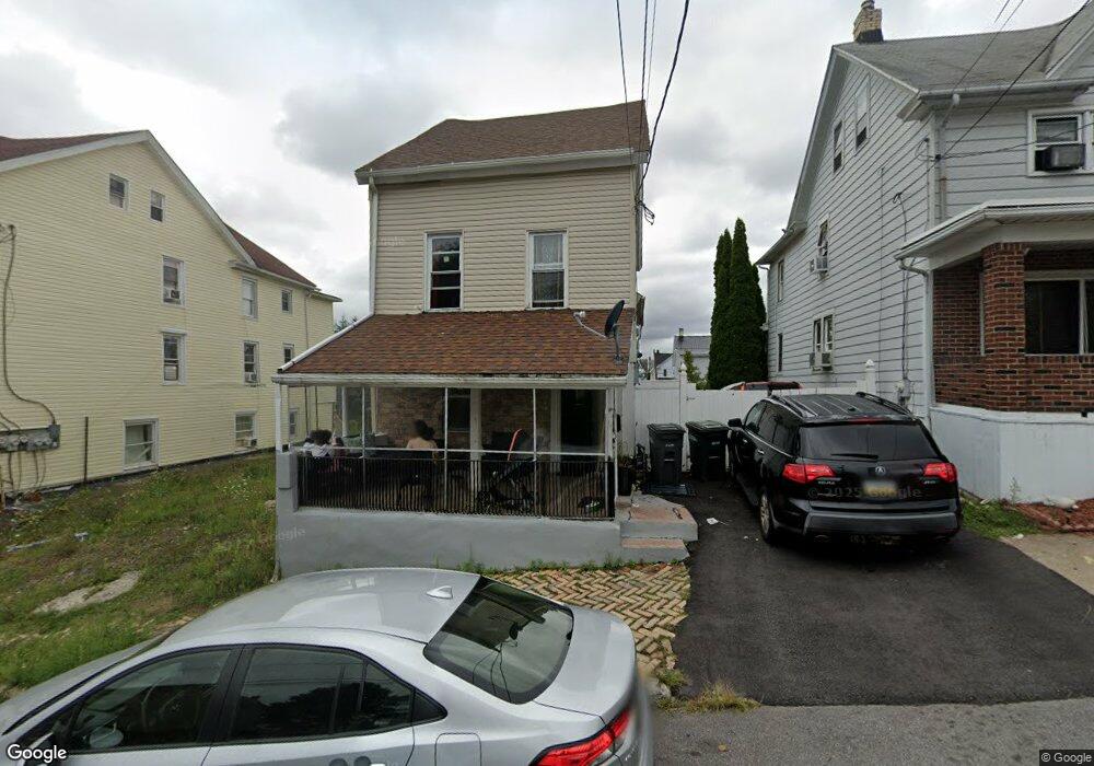 570 Seybert St, Hazleton, PA 18201 - photo 1