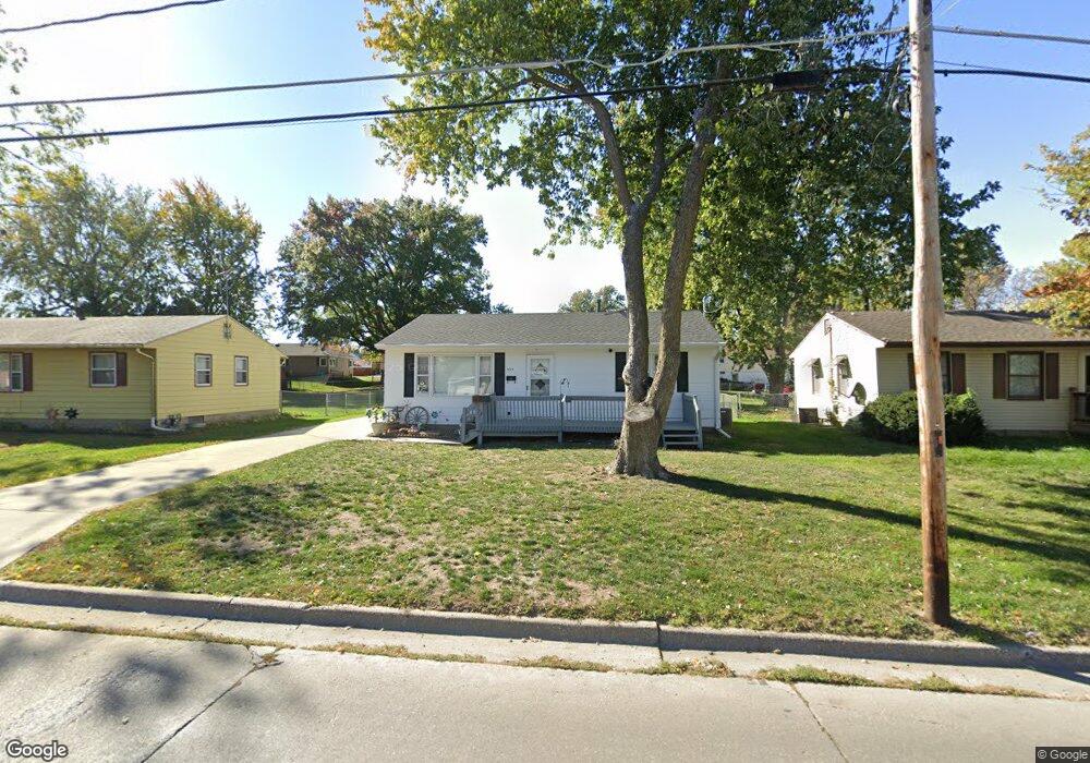 707 E 12th St N, Newton, IA 50208 - photo 1