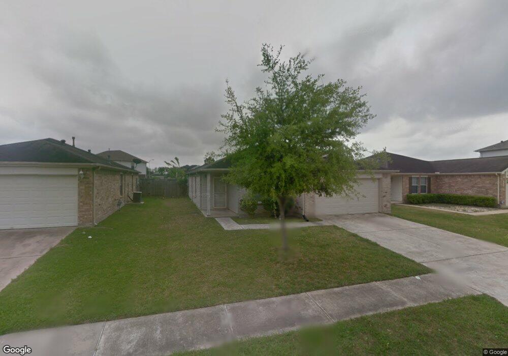 5422 Jefferson St, Pearland, TX 77584 - photo 1
