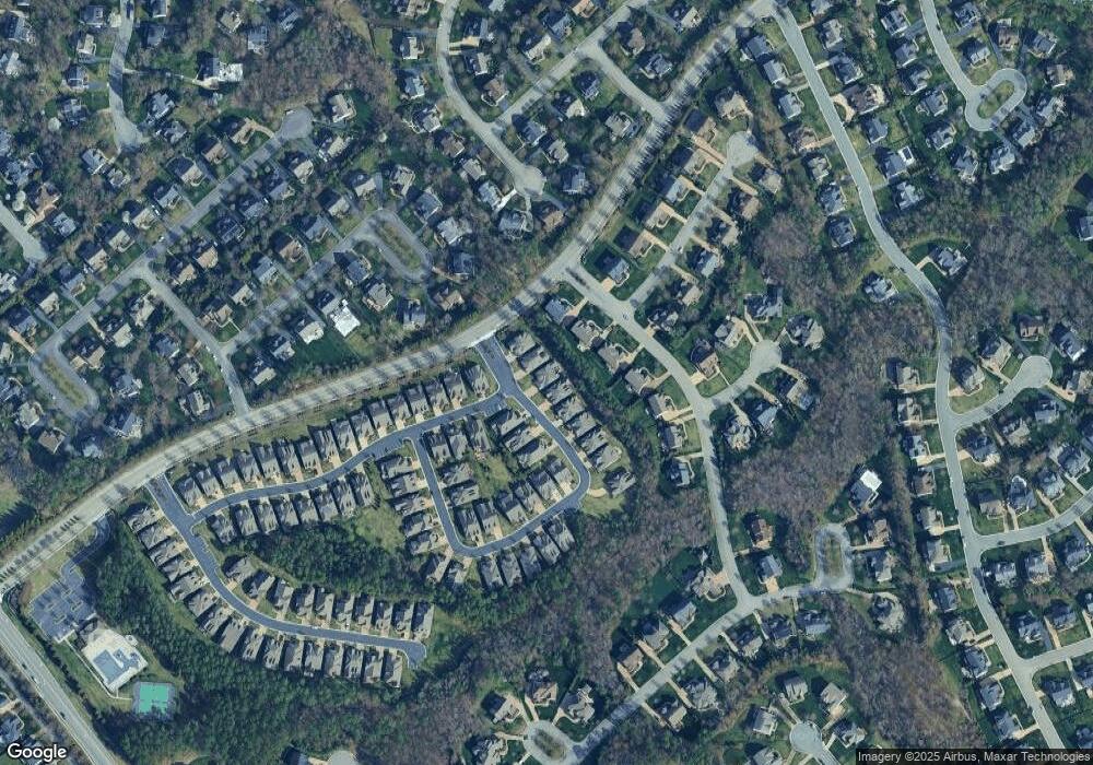 11908 Montfort Cir unit 19, Glen Allen, VA 23059 - photo 1