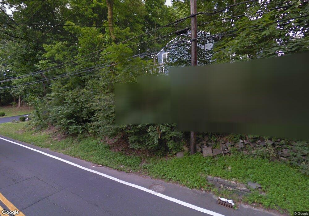 197 Sheephill Rd unit B, Riverside, CT 06878 - photo 1