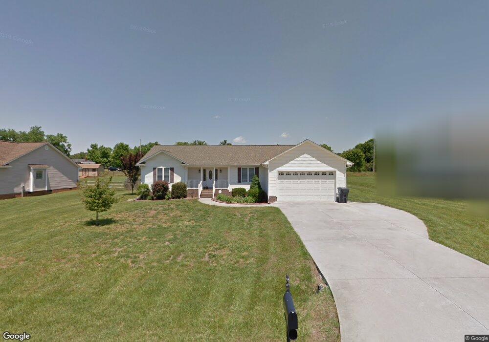 112 W Edinburgh Ct, Statesville, NC 28625 - photo 1