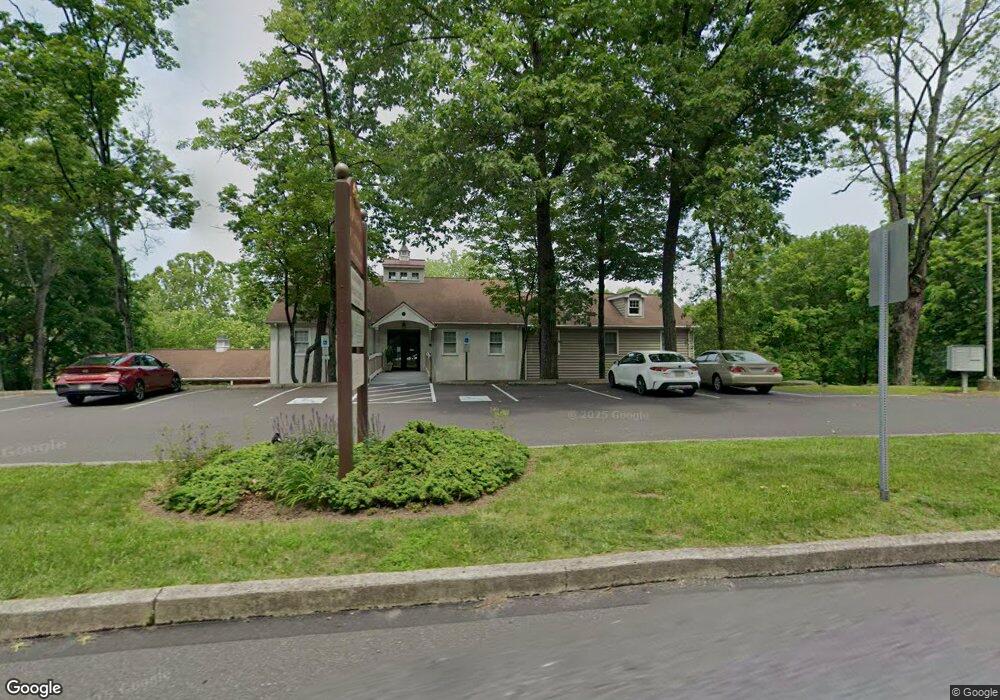 1000 Gravel Pike unit 300, Schwenksville, PA 19473 - photo 1