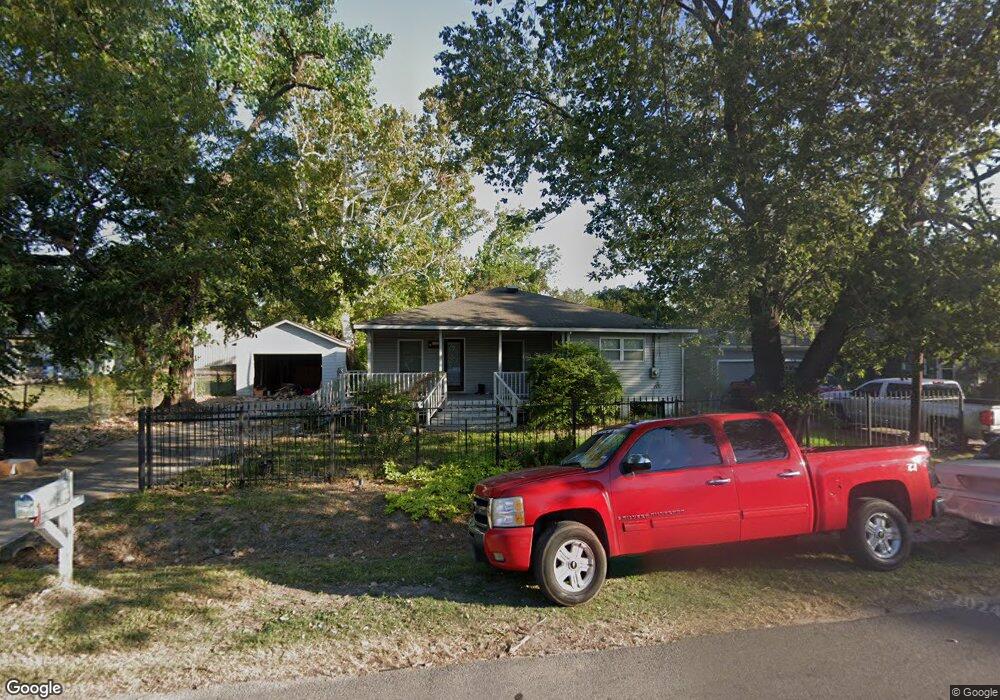 602 Memory Ln, Houston, TX 77037 - photo 1