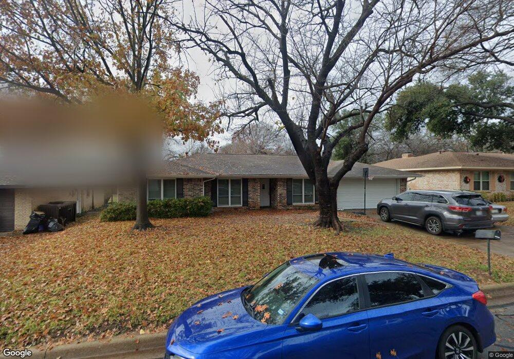 1129 Billie Ruth Ln, Hurst, TX 76053 - photo 1