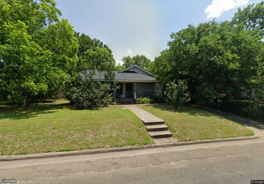607 W Tyler St, Ennis, TX 75119 - photo 1