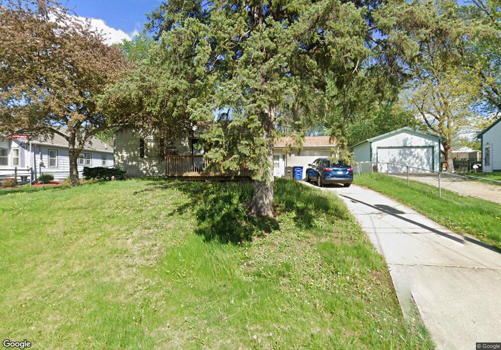 3705 SW 2nd St, Des Moines, IA 50315 - photo 1