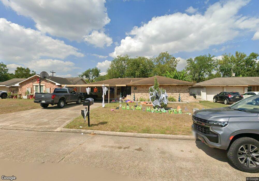 6358 French Chateau Dr, Houston, TX 77088 - photo 1