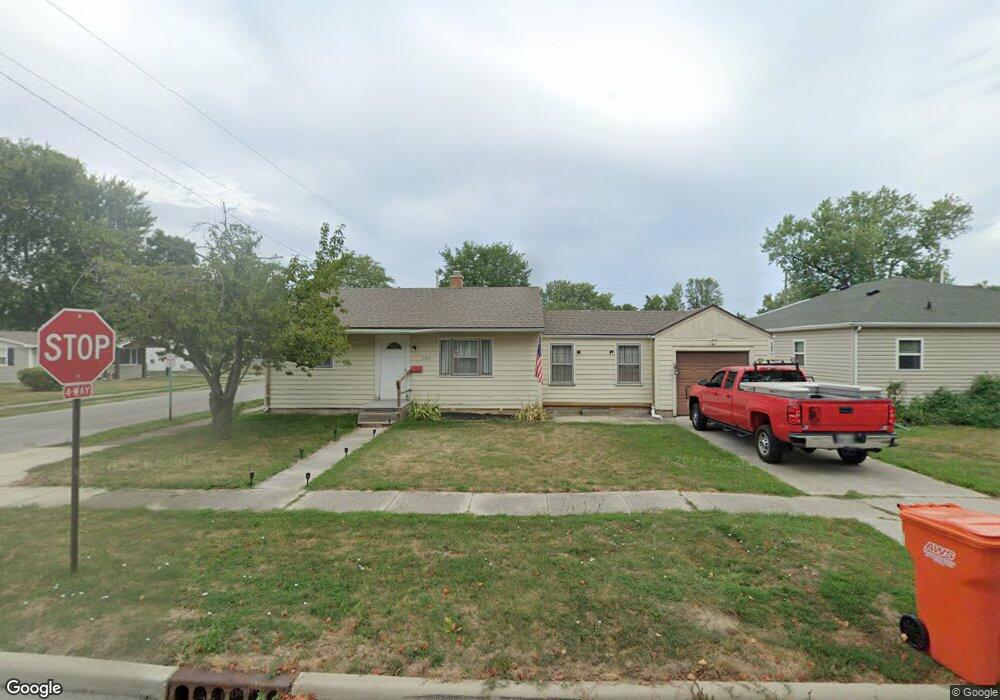 320 Clifton Ave, Findlay, OH 45840 - photo 1