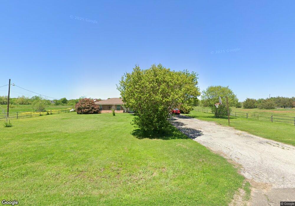 2002 Hamilton Ln, Corsicana, TX 75109 - photo 1