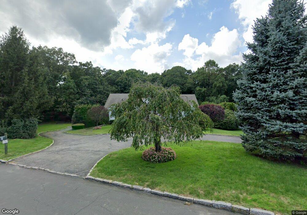 4 Glen Ct, Harrison, NY 10528 - photo 1