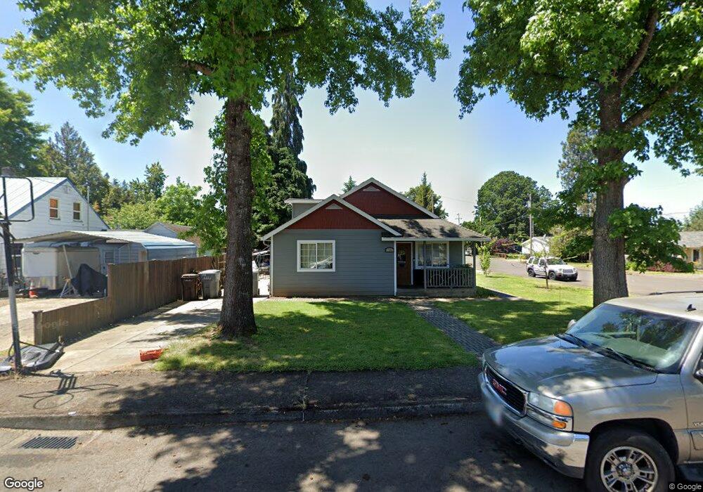 427 S Fir St, Canby, OR 97013 - photo 1