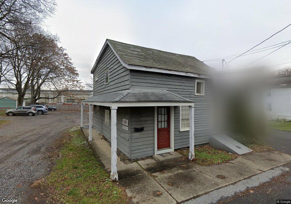 5 Cherry St unit 2, Red Hook, NY 12571 - photo 1