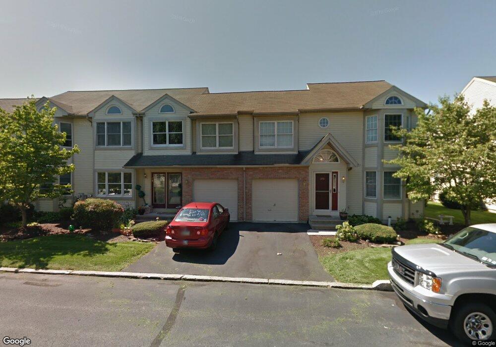 178 Ridings Cir unit 178, Macungie, PA 18062 - photo 1