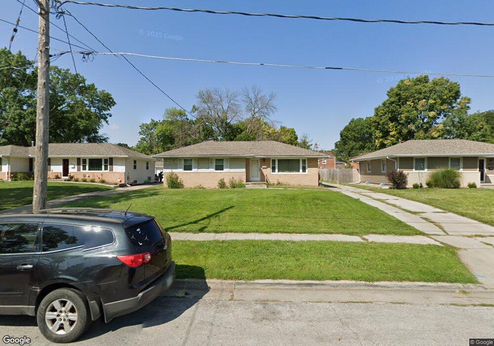 4028 Manor Ln, Des Moines, IA 50310 - photo 1