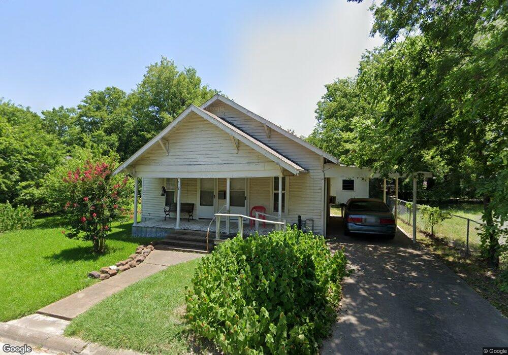 712 Poplar St, Bonham, TX 75418 - photo 1