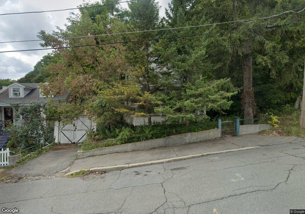 15 Tyler St, North Adams, MA 01247 - photo 1