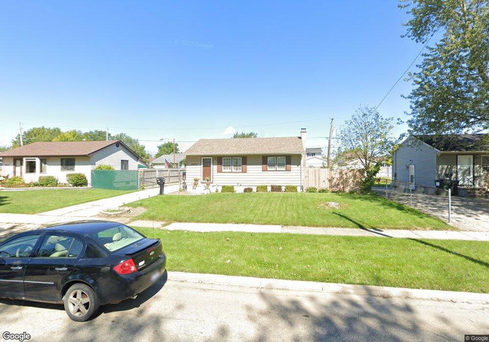 2912 Shoshone Rd, Waukegan, IL 60087 - photo 1