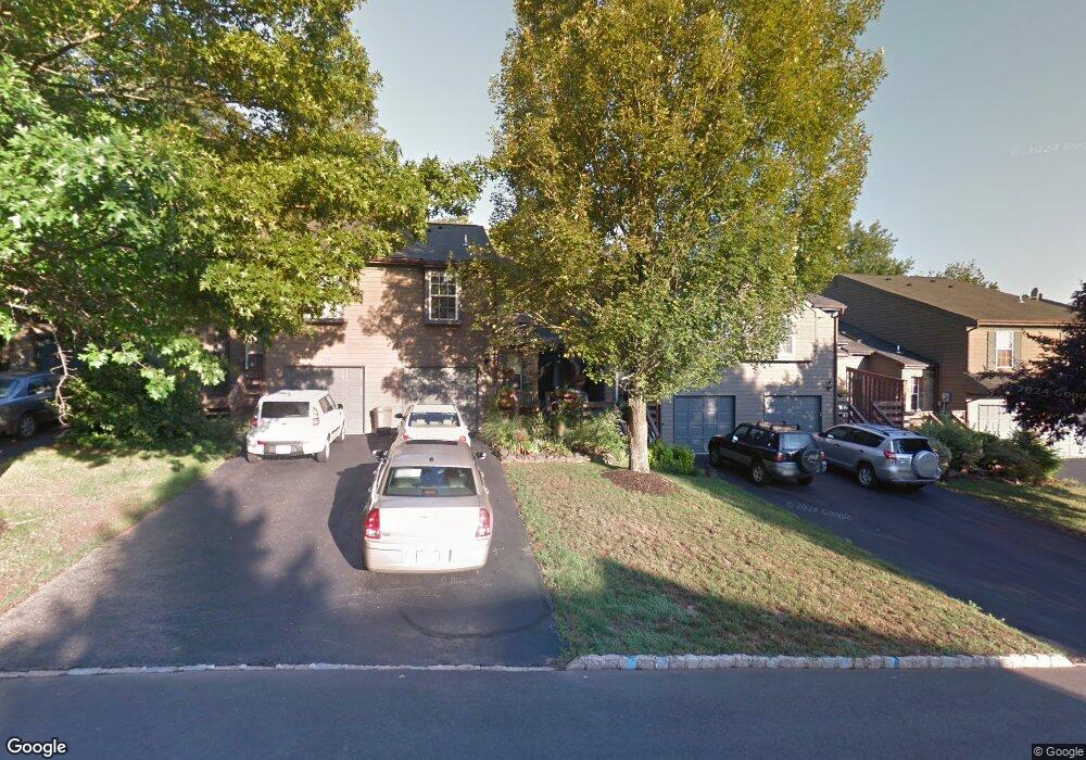 33 Foxboro Ct unit A, Princeton, NJ 08540 - photo 1