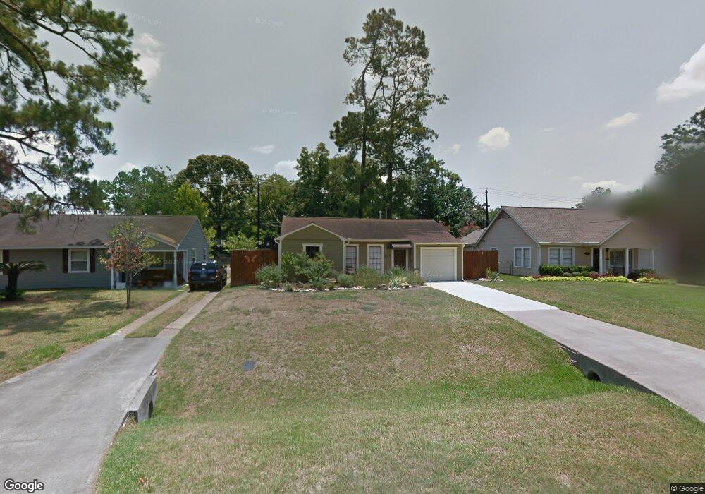 1007 W 41st St, Houston, TX 77018 - photo 1