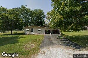 503 N Camfield St, Sullivan, IL 61951