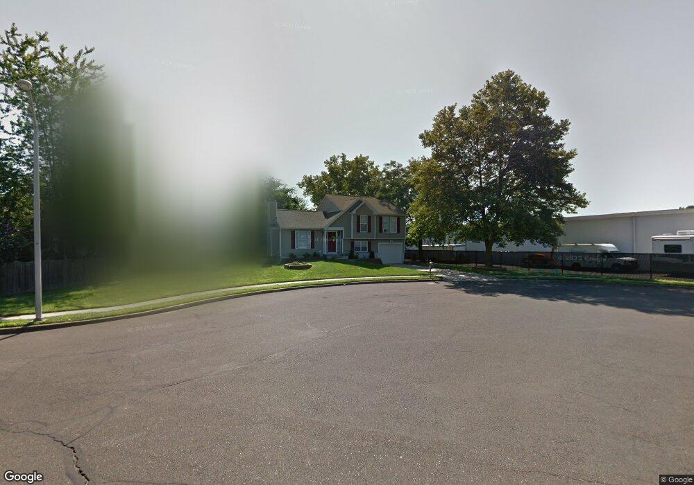 3 Jennifer Ln, Morrisville, PA 19067 - photo 1