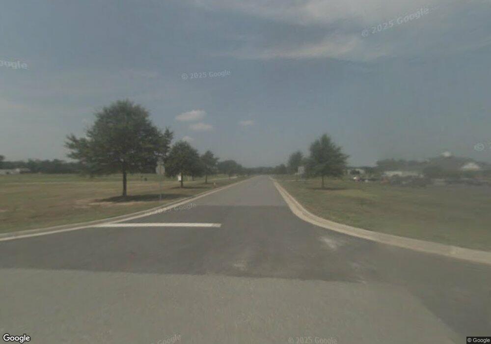 32-49 Hobbs Hole Dr, Tappahannock, VA 22560 - photo 1