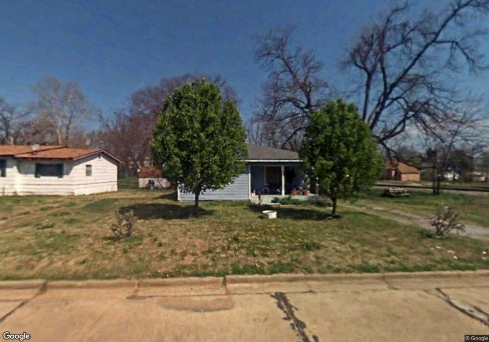 907 W Morgan St, Denison, TX 75020 - photo 1