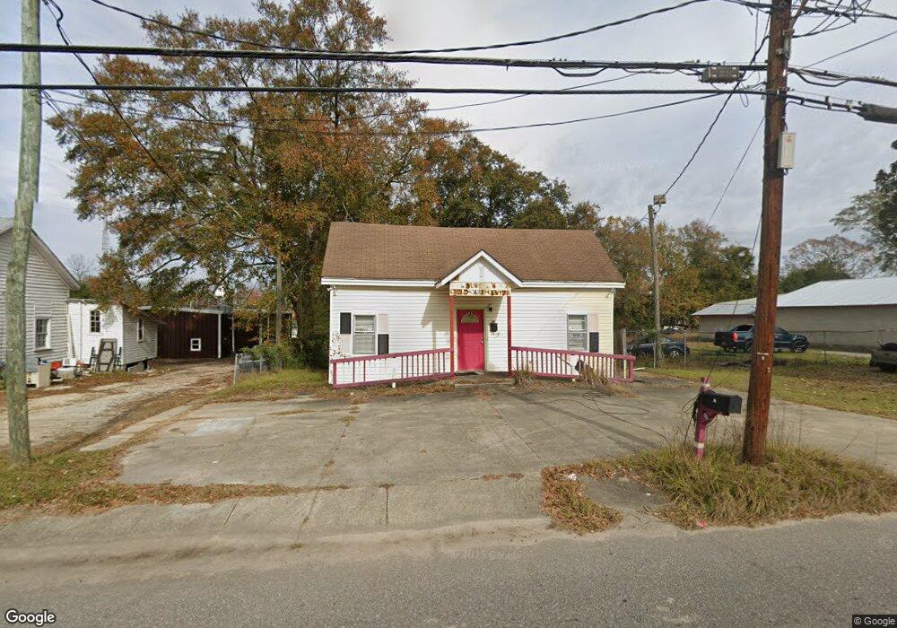 136 W Washington St, Eufaula, AL 36027 - photo 1