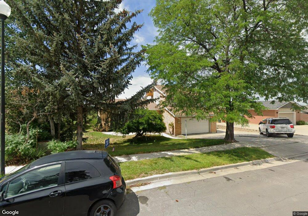 8914 Altair Dr, Sandy, UT 84093 - photo 1