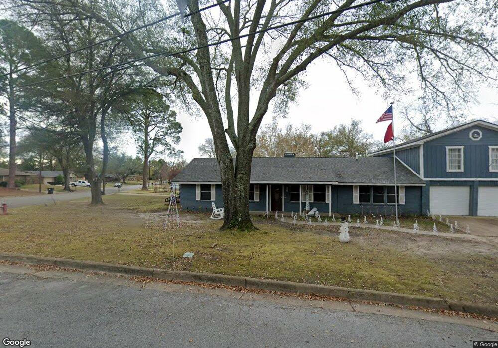 1402 Woodland Hills Dr, Tyler, TX 75701 - photo 1