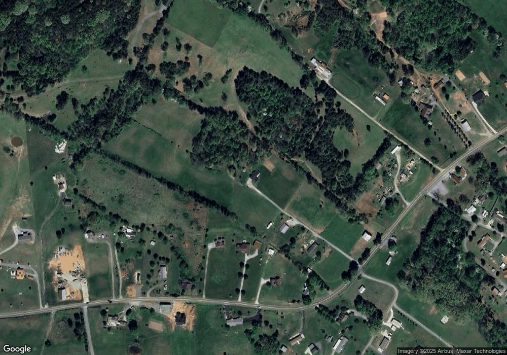 236 Shropshire Dr, Bean Station, TN 37708 - photo 1