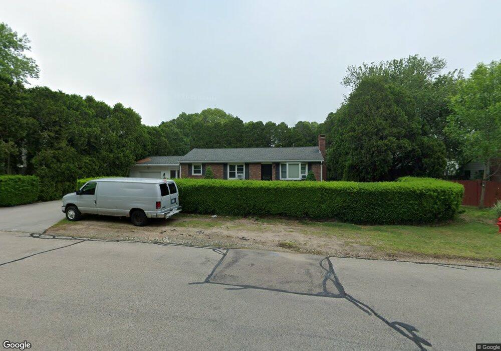 32 Boiling Spring Ave, Westerly, RI 02891 - photo 1