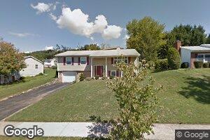 2519 Waldman Dr, Williamsport, PA 17701