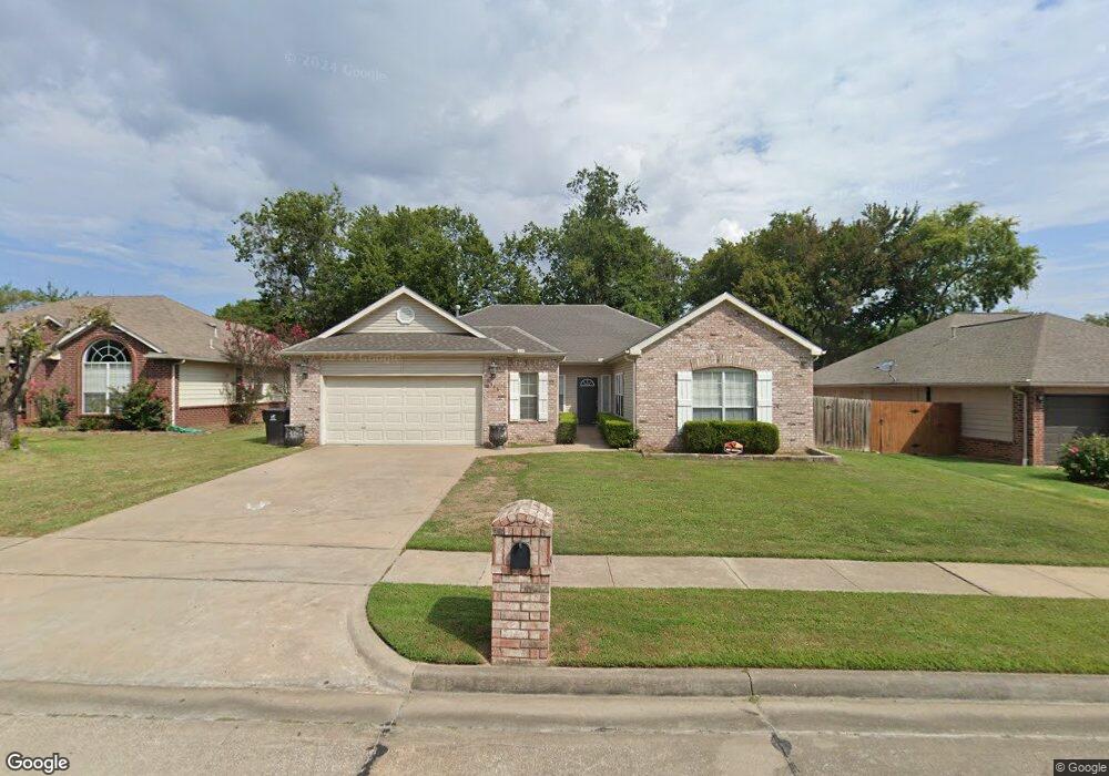 308 W Birmingham St, Broken Arrow, OK 74011 - photo 1