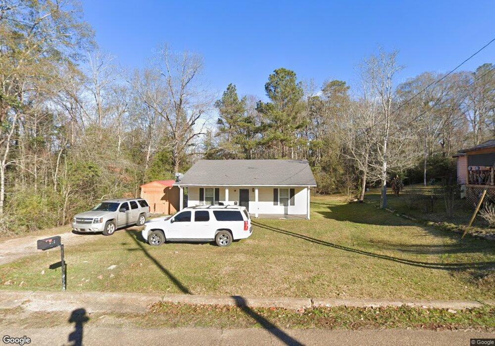 221 Bradley St, Hazlehurst, MS 39083 - photo 1