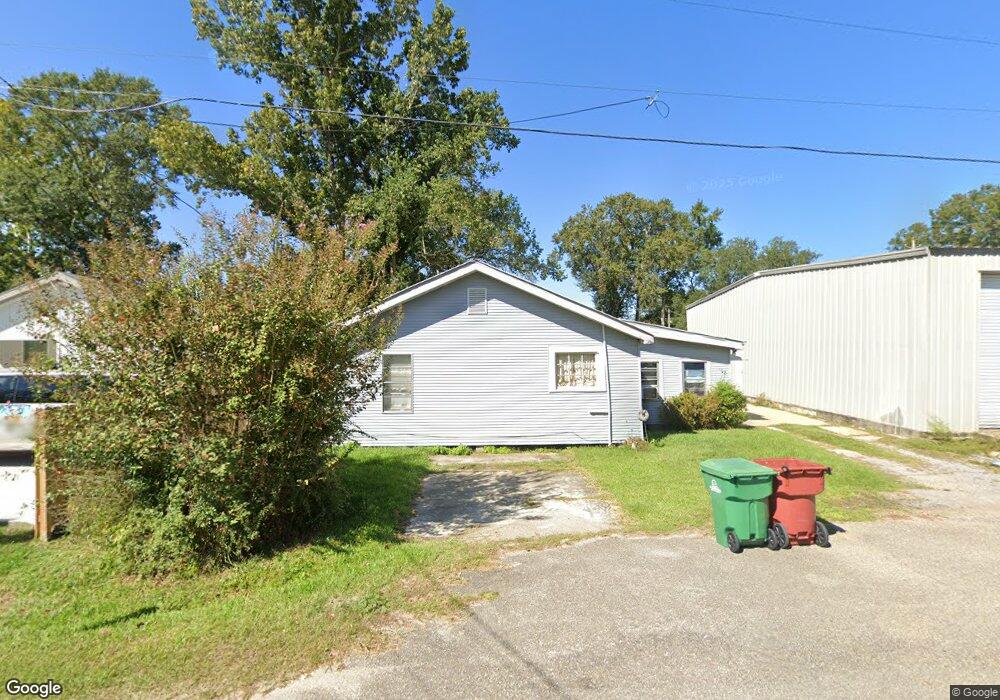 108 S Gray Ave, Picayune, MS 39466 - photo 1