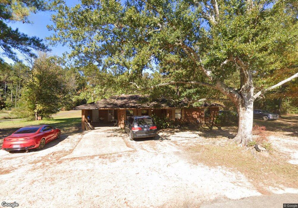 1041 Quin Ln, McComb, MS 39648 - photo 1