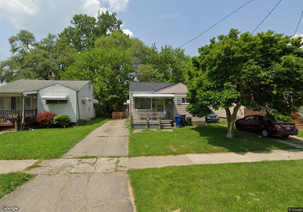 988 Hubbard Ave, Flint, MI 48503 - photo 1