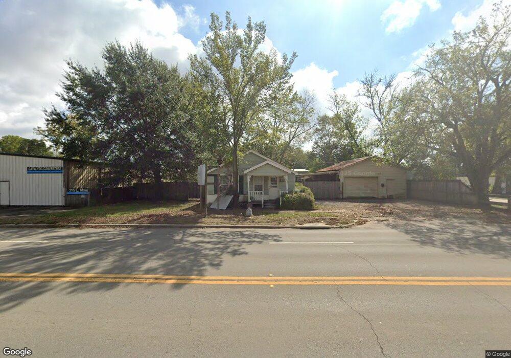 311 E Main St, Tomball, TX 77375 - photo 1