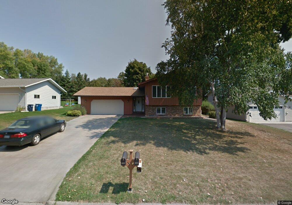 1002 9th Ave N, Sauk Rapids, MN 56379 - photo 1