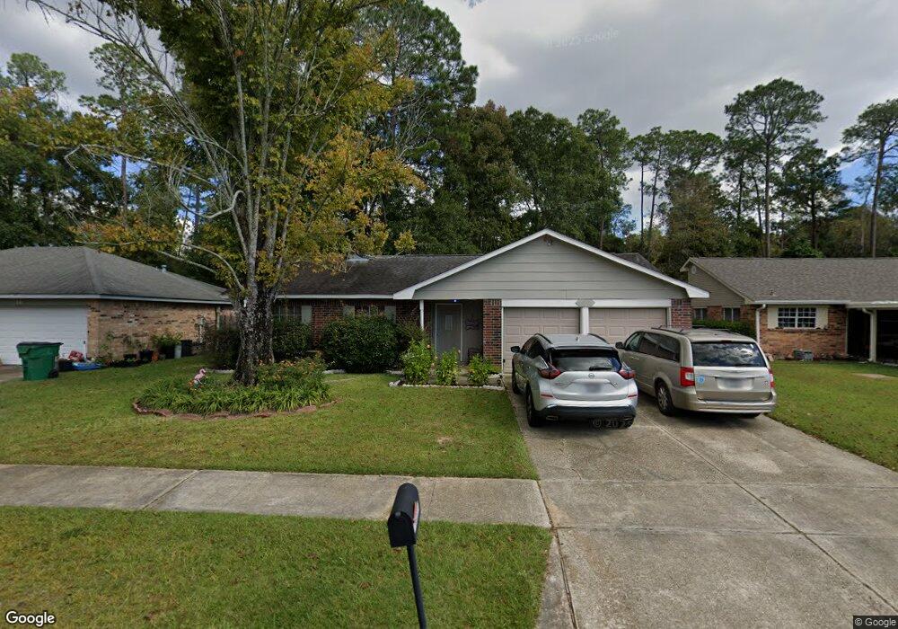 114 E Queens Dr, Slidell, LA 70458 - photo 1