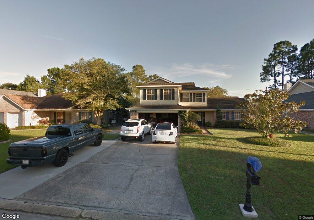 124 Larchwood Dr, Slidell, LA 70461 - photo 1