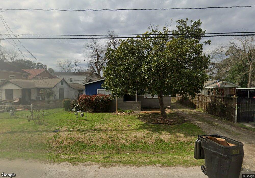 5211 Chapman St, Houston, TX 77009 - photo 1