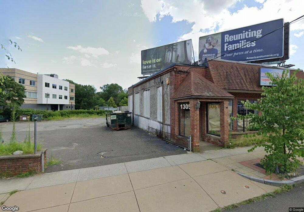 1305 Barnum Ave, Stratford, CT 06614 - photo 1